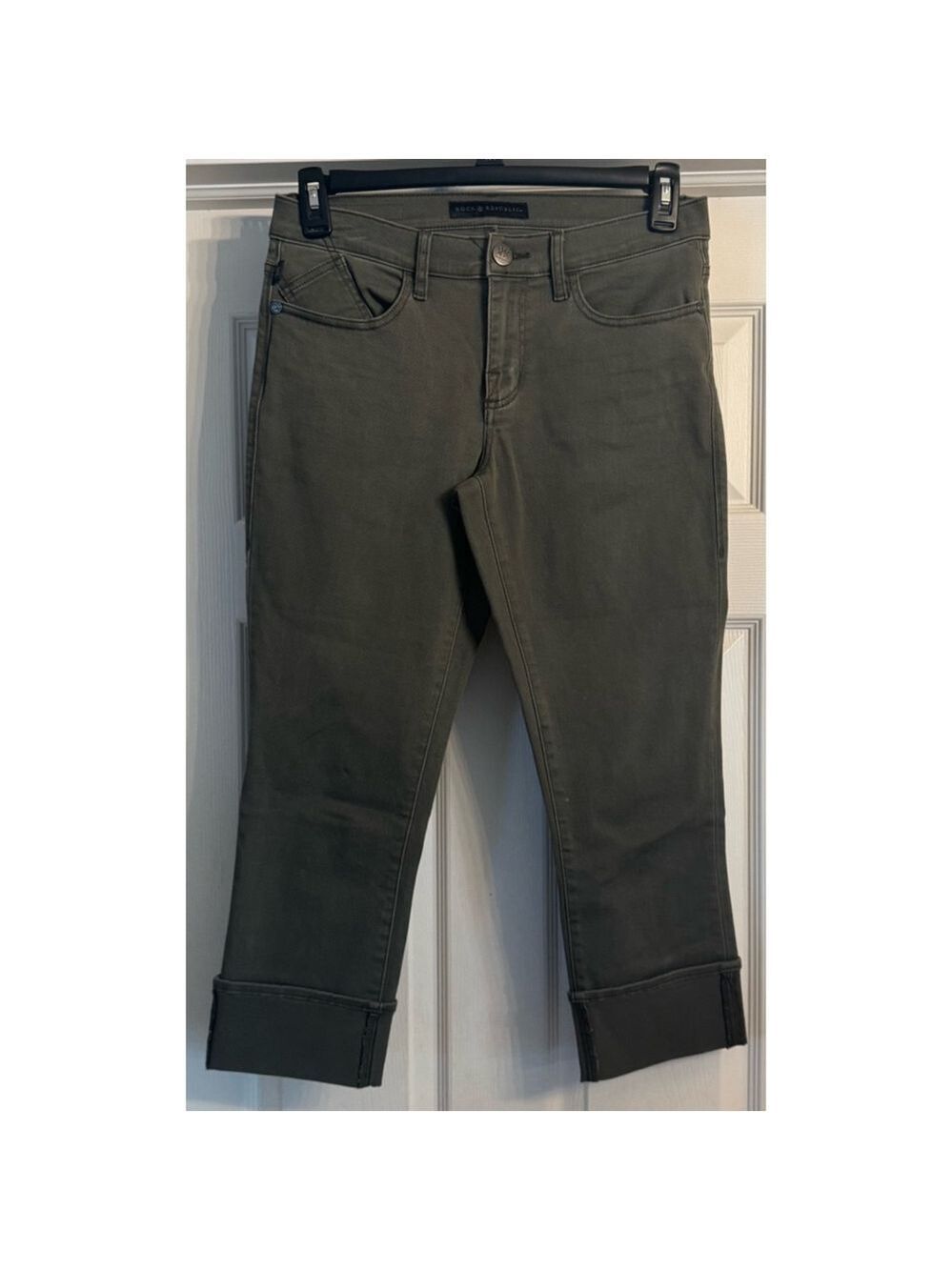 Women's Rock & Republic Green Cropped Pants Size 10